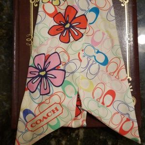Coach scarf